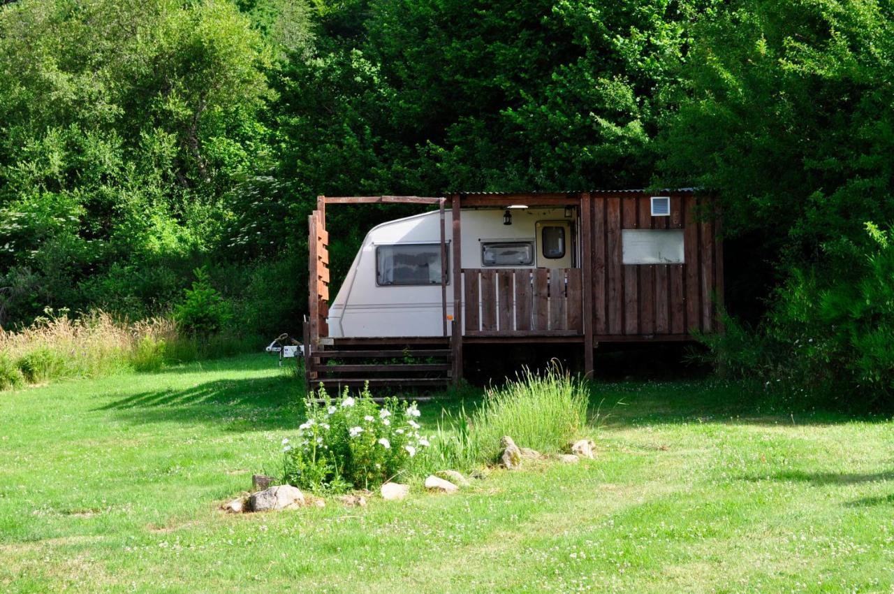 Guillerin Caravan And Glamping Sornac Exterior photo